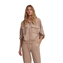 
                        
                          Load image into Gallery viewer, Varley Lisburn Womens Zip Through Jacket - Light Taupe/L
                        
                       - 3