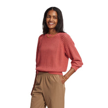 
                        
                          Load image into Gallery viewer, Varley Clay Knit Womens Sweater - Mineral Red/L
                        
                       - 1