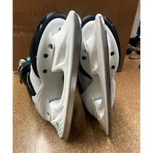 
                        
                          Load image into Gallery viewer, K2 Alexis Ice Pro Womens Ice Skates 33076
                        
                       - 4