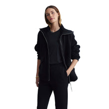 
                        
                          Load image into Gallery viewer, Varley Eleanor Fleece Womens Jacket - Black/M
                        
                       - 1