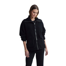 
                        
                          Load image into Gallery viewer, Varley Eleanor Fleece Womens Jacket
                        
                       - 3